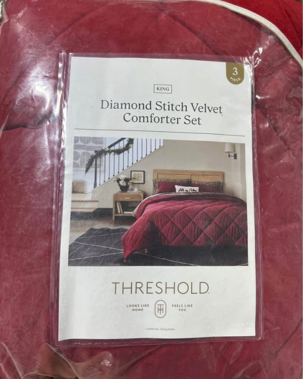 Threshold Diamond Stitch Velvet Comforter Set (King)